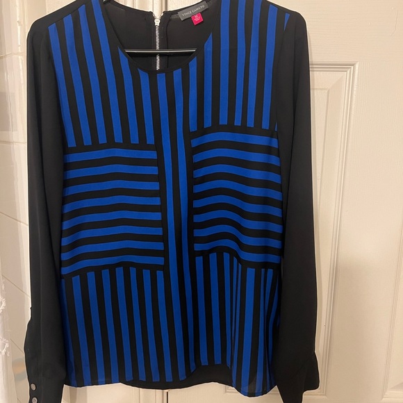 VINCE CAMUTO WOMEN’S TOP SIZE M - Picture 1 of 6